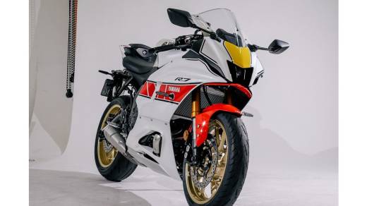 YAMAHA R7 60° ANNIVERSARIO